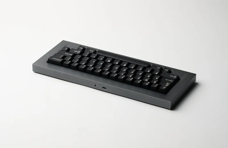 20260420_SLZero_Grey_28.jpg