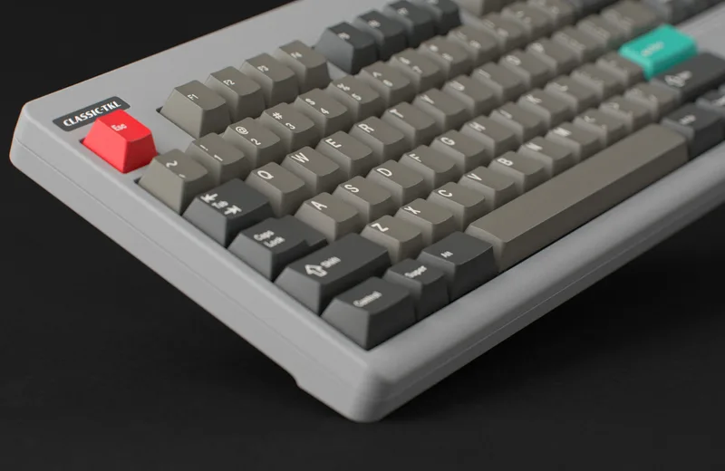 GMK_Dolch_R5X_ClassicTKL_CU.jpg