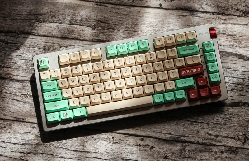 GMK_MTNU_Jukebox_Keycaps_OS (5).jpg