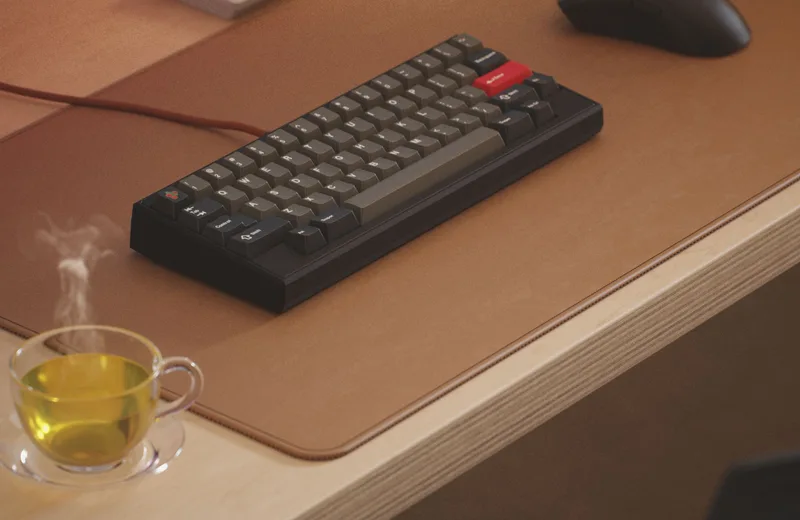GMK_Dolch_R5X_Zero_Desk.jpg