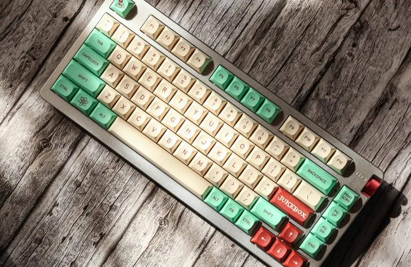 GMK_MTNU_Jukebox_Keycaps_OS (1).jpg