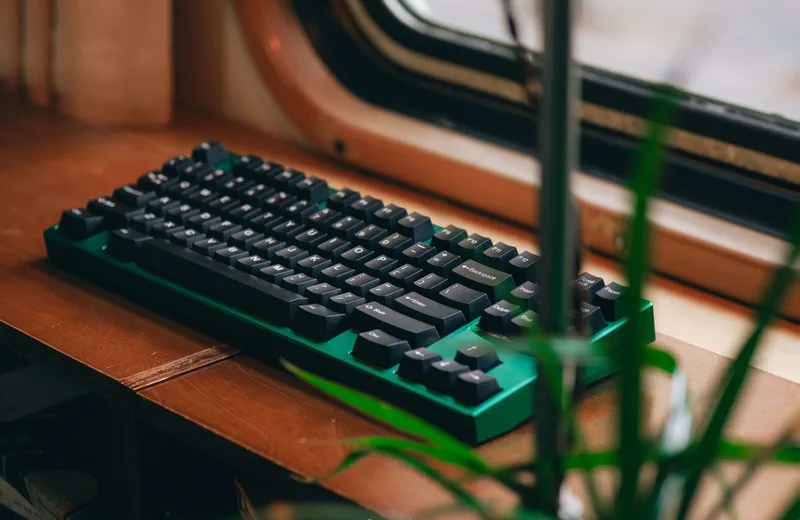 green-1_88e6e165-dacf-45e7-8e1a-02a6ace57680.jpg