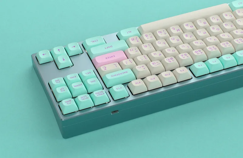 gmk_mtnu_analog_dreams_keyboard_02.jpg