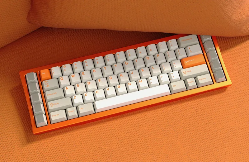 finn60xt_baucts_orange_alert_2k.jpg