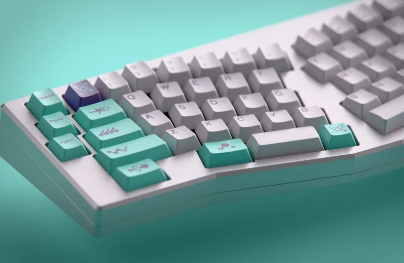 SWG_HyperMix_-_Alice_CloseUp.jpg