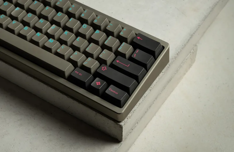 stinga_stonegrey_05.jpg