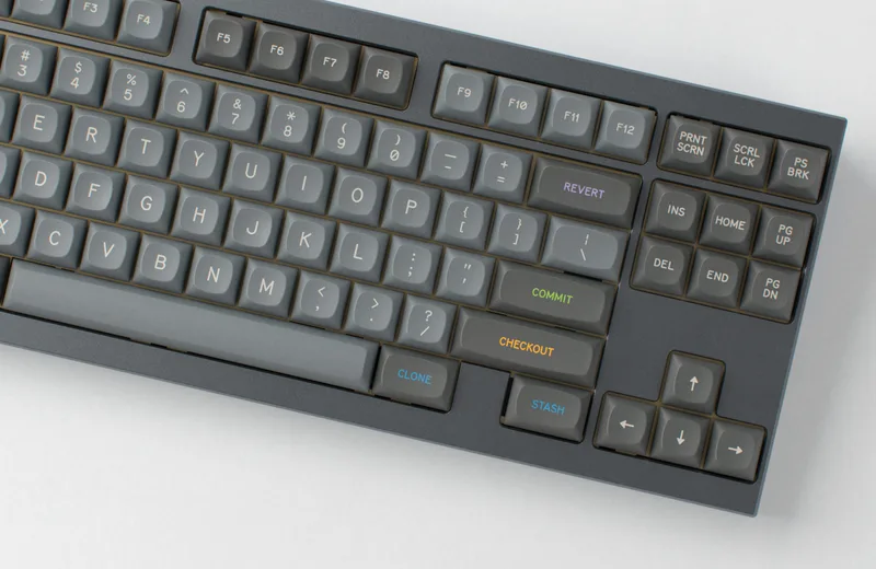 MTNU_Oblivion_F1-8X_CU.jpg